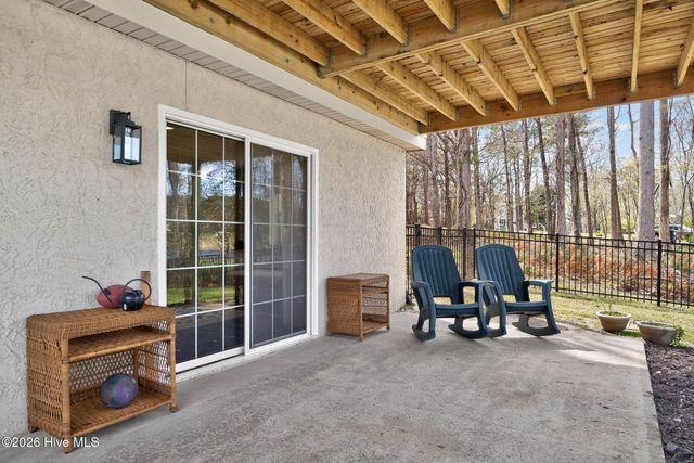 4020 Forest Lake Drive SW, Shallotte, NC 28470