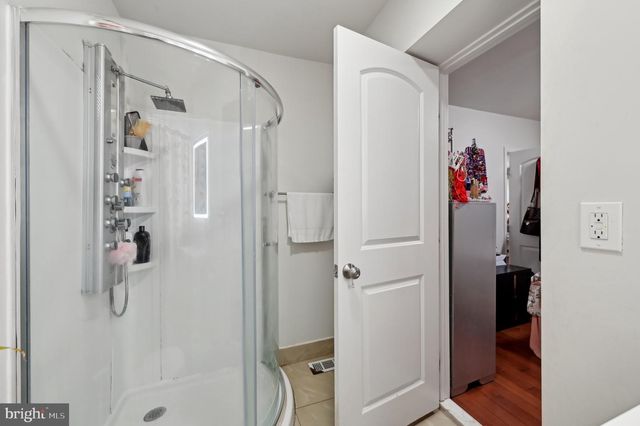 4101 OAK ROAD, Baltimore, MD 21227