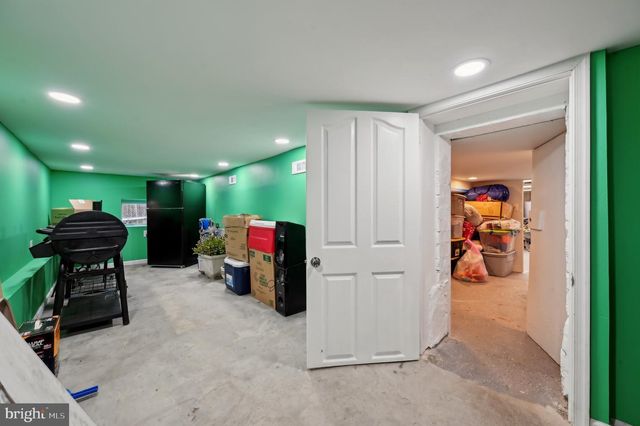 4101 OAK ROAD, Baltimore, MD 21227