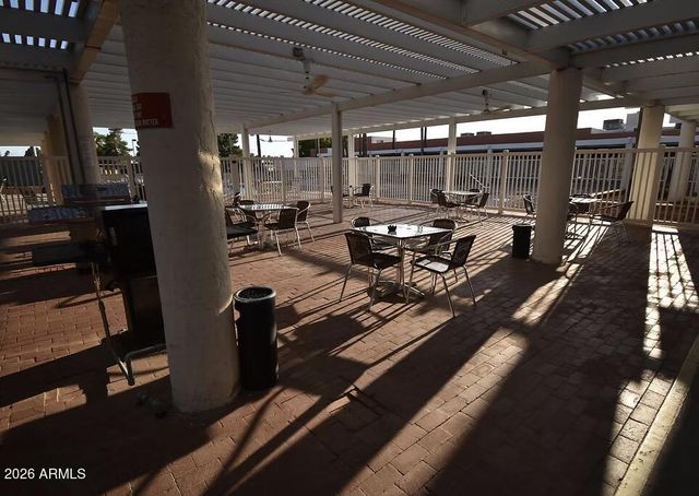 25820 S TEXAS Court, Sun Lakes, AZ 85248