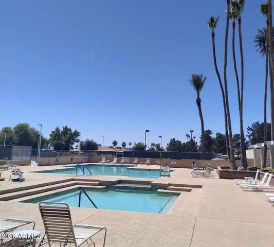 25820 S TEXAS Court, Sun Lakes, AZ 85248