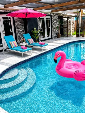 114 NE 2nd Place, Dania Beach, FL 33004