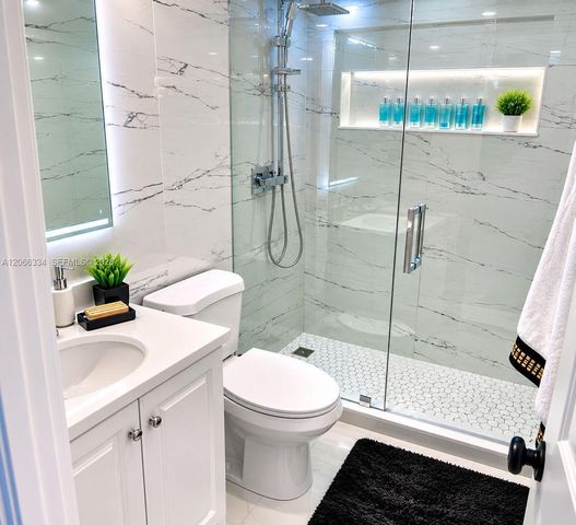 114 NE 2nd Place, Dania Beach, FL 33004