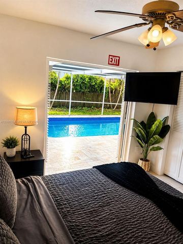 114 NE 2nd Place, Dania Beach, FL 33004