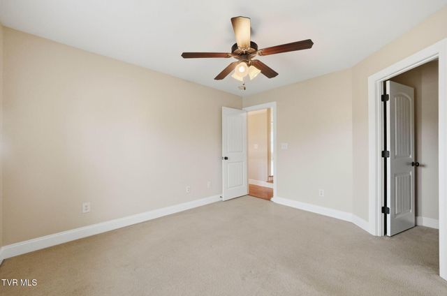 177 Sunset Meadows Court, Gray, TN 37615