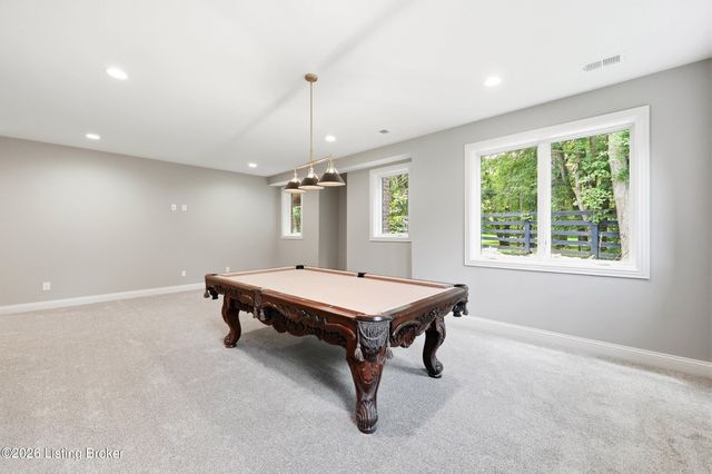 3214 Falls Park Pl, Louisville, KY 40222