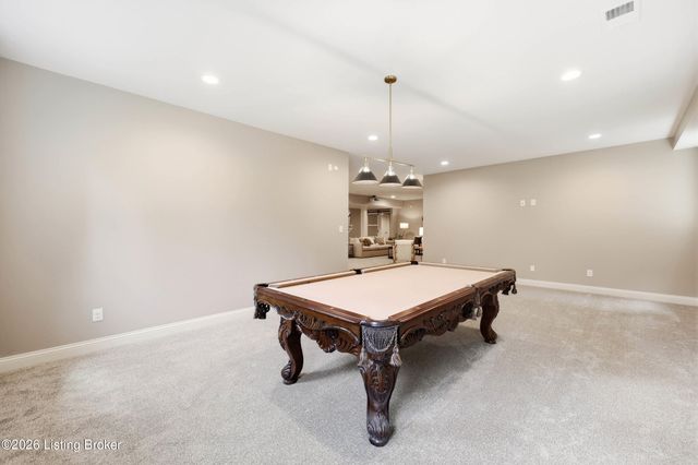 3214 Falls Park Pl, Louisville, KY 40222