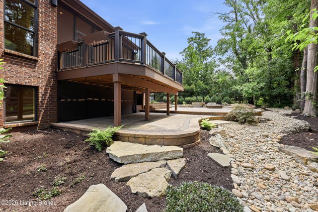 3214 Falls Park Pl, Louisville, KY 40222