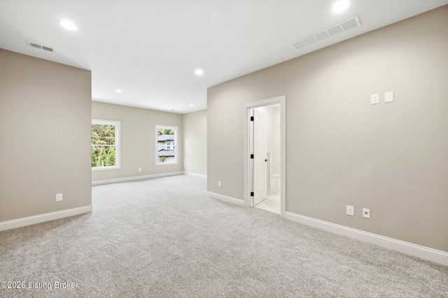 3214 Falls Park Pl, Louisville, KY 40222
