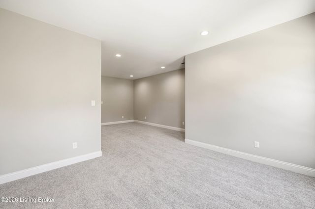 3214 Falls Park Pl, Louisville, KY 40222
