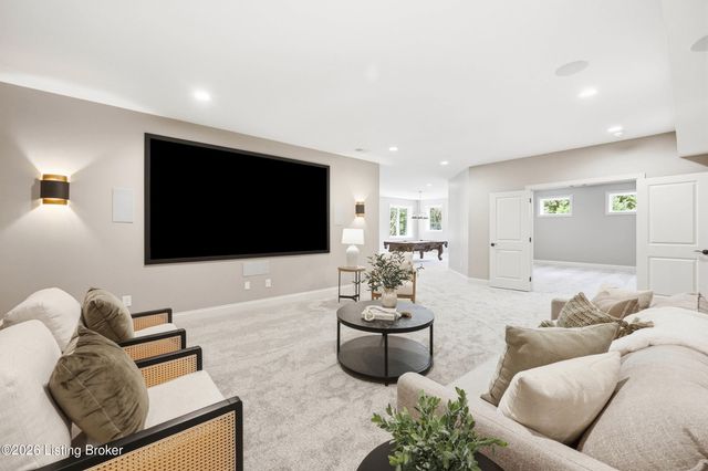 3214 Falls Park Pl, Louisville, KY 40222