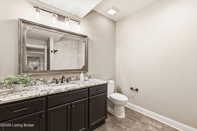 3214 Falls Park Pl, Louisville, KY 40222