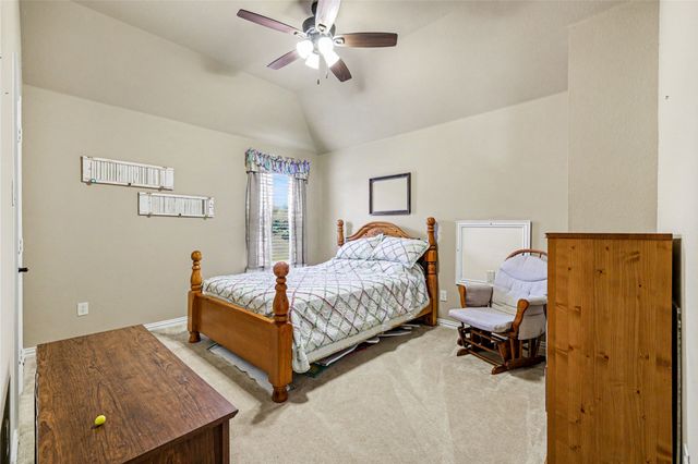 2261 Hideaway Pointe Drive, Little Elm, TX 75068