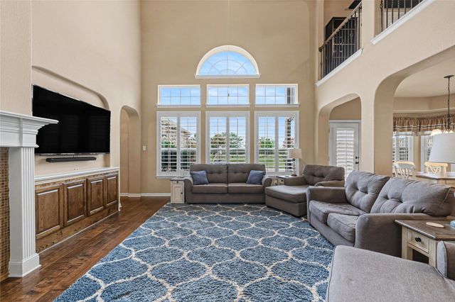 2261 Hideaway Pointe Drive, Little Elm, TX 75068