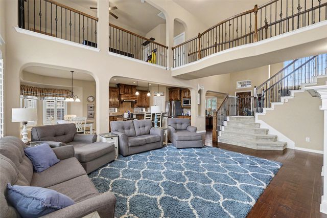 2261 Hideaway Pointe Drive, Little Elm, TX 75068