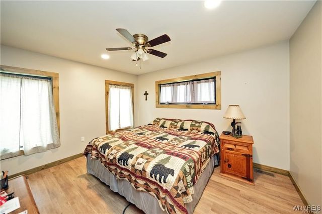 11920 Old Hanford Road, Hanover, NY 14136