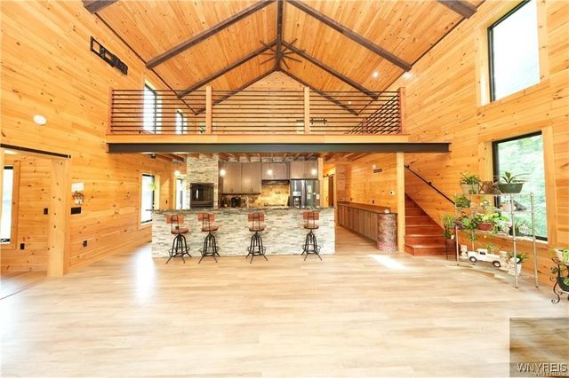 11920 Old Hanford Road, Hanover, NY 14136