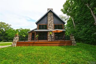 11920 Old Hanford Road, Hanover, NY 14136