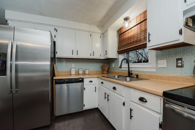 81 Theophile Street, Manchester, NH 03102