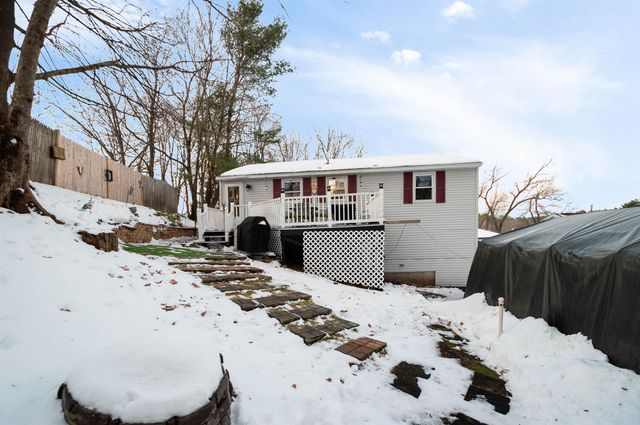 81 Theophile Street, Manchester, NH 03102