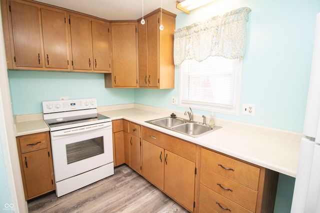 720 Southfield Court, Indianapolis, IN 46227