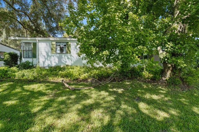 25040 BETTON HILL, Leesburg, FL 34748
