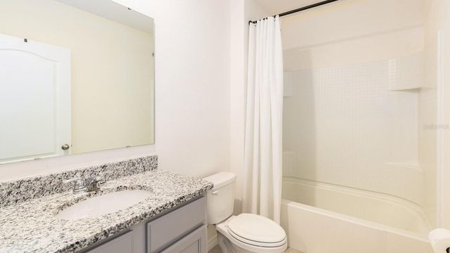 5208 GREENHEART AVENUE, Mount Dora, FL 32757