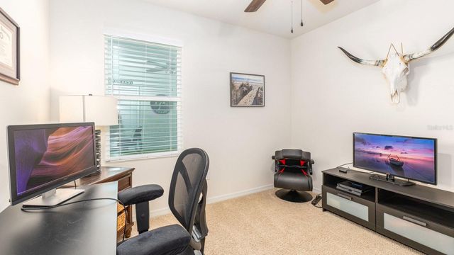 5208 GREENHEART AVENUE, Mount Dora, FL 32757
