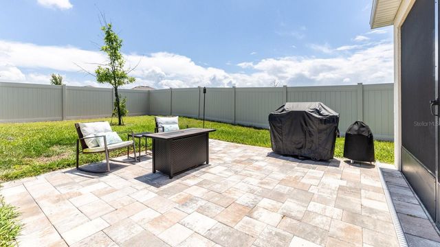 5208 GREENHEART AVENUE, Mount Dora, FL 32757