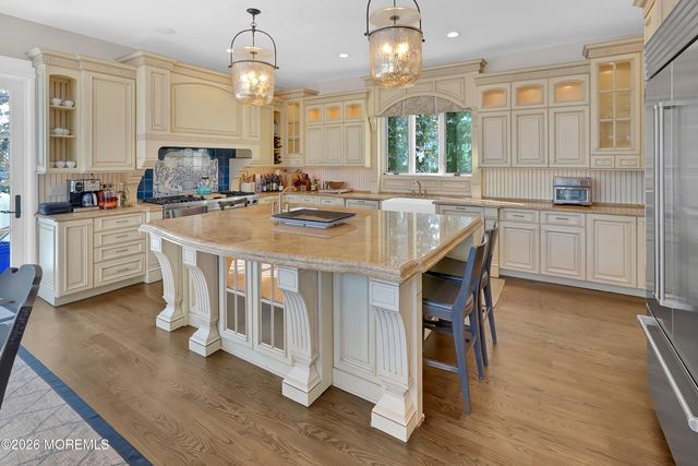 212 Crescent Parkway, Sea Girt, NJ 08750