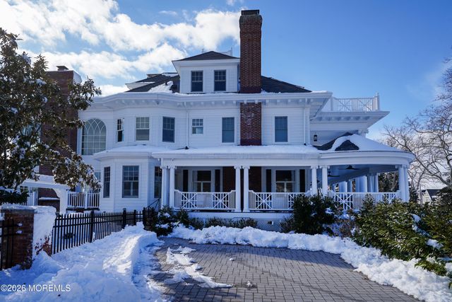 212 Crescent Parkway, Sea Girt, NJ 08750