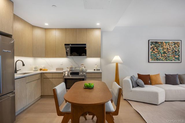 35-30 146th Street 309, Flushing, NY 11354