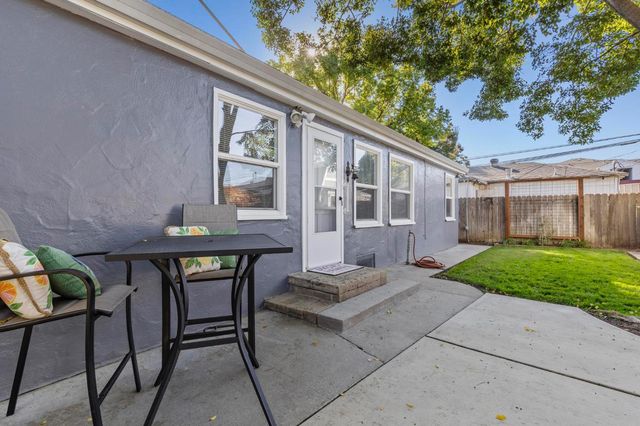 109 E 13th St, Marysville, CA 95901