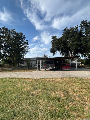 3280 GOPHER HL, San Antonio, TX 78263