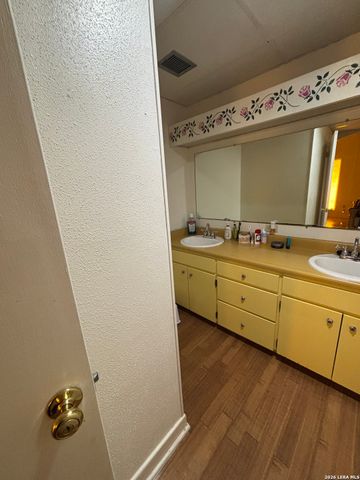 3280 GOPHER HL, San Antonio, TX 78263