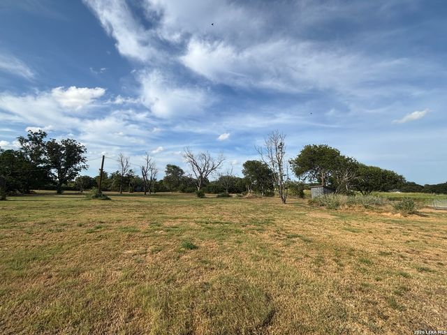 3280 GOPHER HL, San Antonio, TX 78263