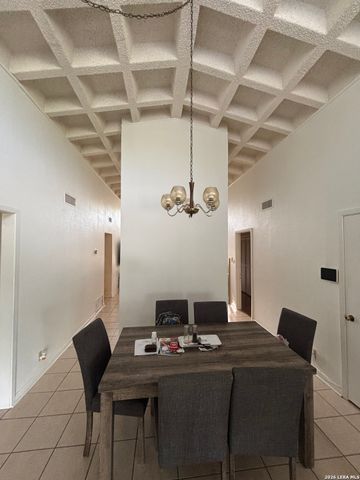 3280 GOPHER HL, San Antonio, TX 78263