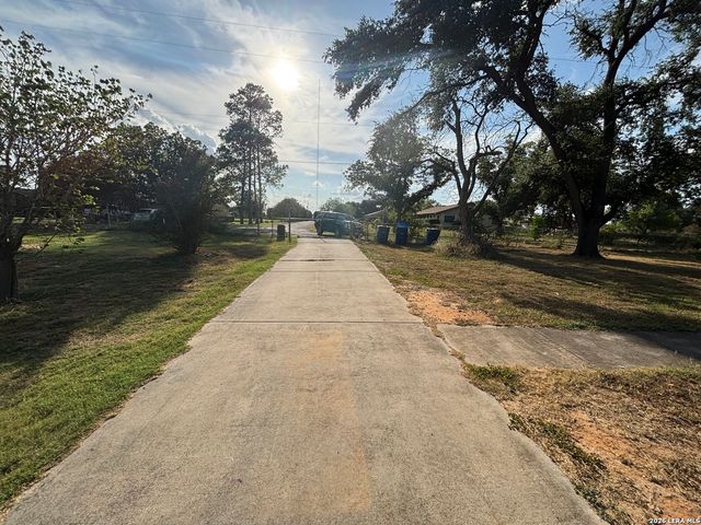 3280 GOPHER HL, San Antonio, TX 78263