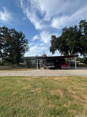3280 GOPHER HL, San Antonio, TX 78263