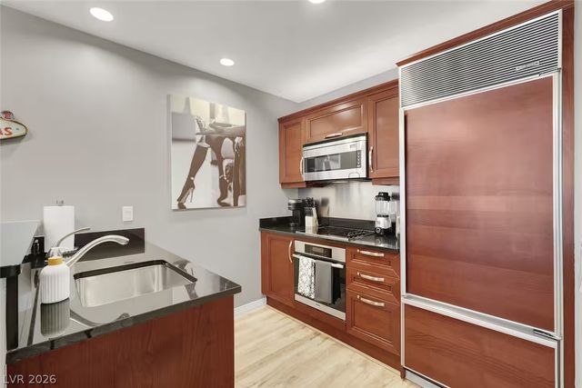 125 East Harmon Avenue 2902, Las Vegas, NV 89109