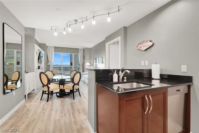 125 East Harmon Avenue 2902, Las Vegas, NV 89109