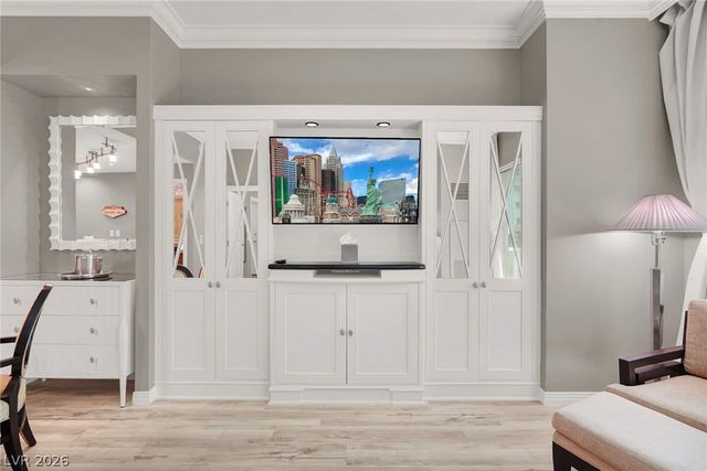125 East Harmon Avenue 2902, Las Vegas, NV 89109