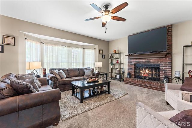 1401 Double Eagle Circle, Belleville, IL 62220