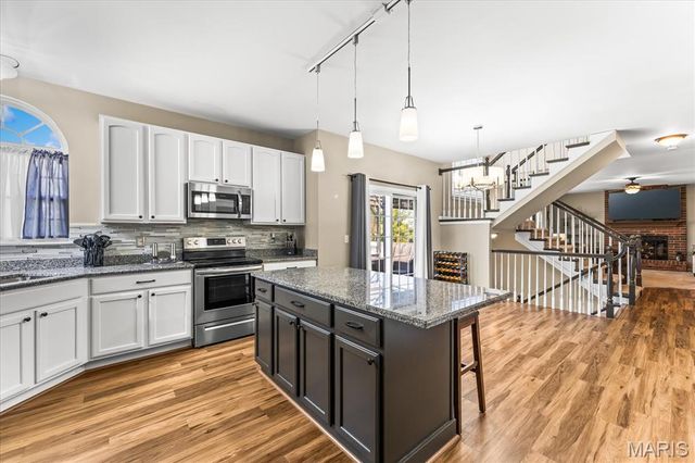1401 Double Eagle Circle, Belleville, IL 62220