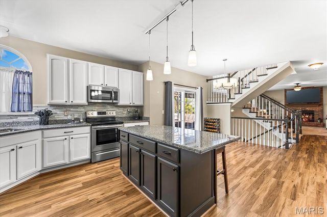 1401 Double Eagle Circle, Belleville, IL 62220