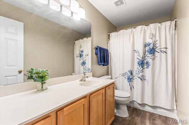 1401 Double Eagle Circle, Belleville, IL 62220