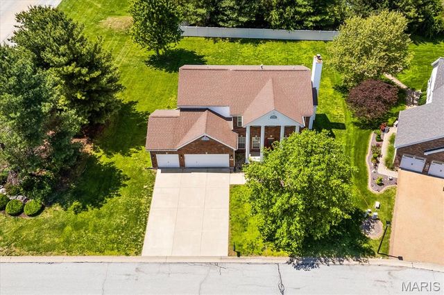 1401 Double Eagle Circle, Belleville, IL 62220