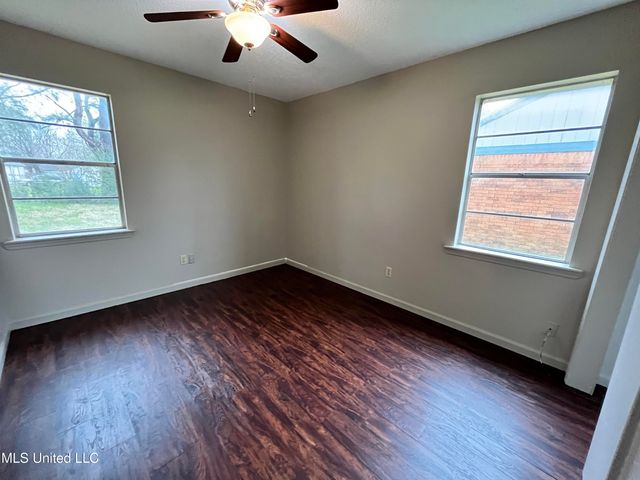 6470 Forest Glen Drive, Horn Lake, MS 38637