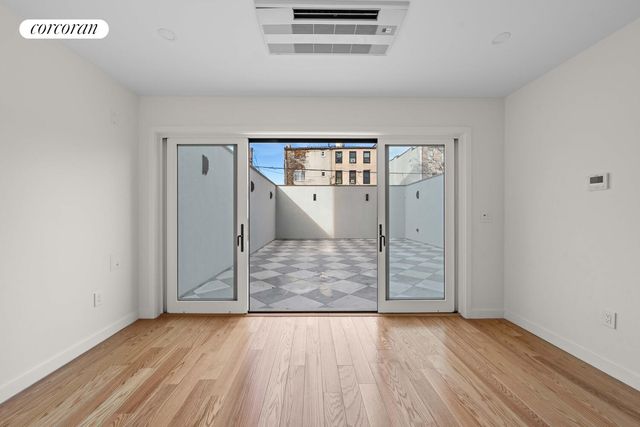 41 SUMMIT Street, New York City, NY 11231