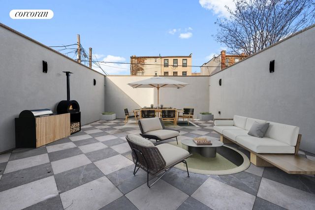 41 SUMMIT Street, New York City, NY 11231